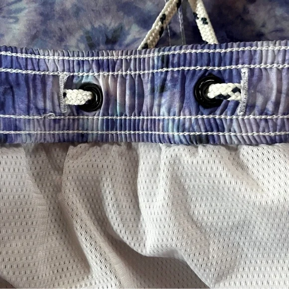 Psycho Bunny Men's Tie Dye Pattern Swim Trunks
